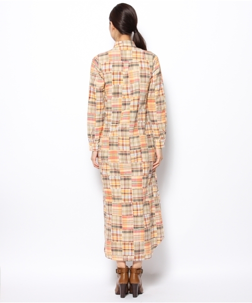 laule'a sunny side store(ラウレアサニーサイドストア)の「パッチワークロングシャツワンピース(シャツワンピース・レディース・レッド/ブルー/オレンジ・FREE)」の6枚目の写真