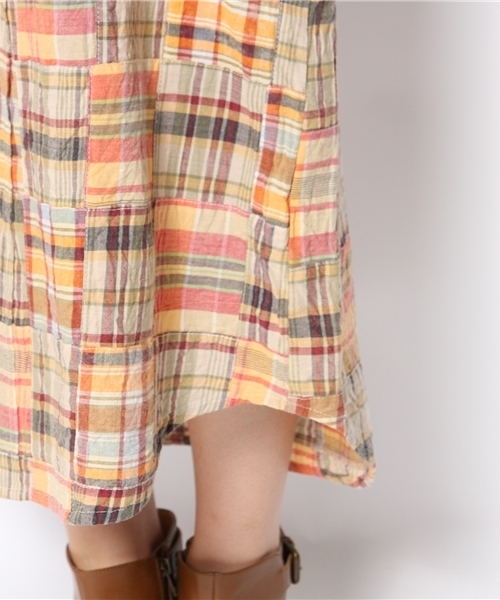 laule'a sunny side store(ラウレアサニーサイドストア)の「パッチワークロングシャツワンピース(シャツワンピース・レディース・レッド/ブルー/オレンジ・FREE)」の10枚目の写真