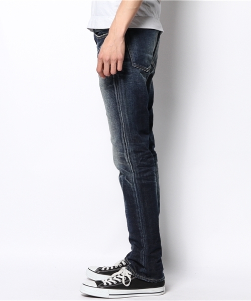 BEAMS(ビームス)の「RED CARD / スリムストレート-Rain(デニムパンツ・メンズ・インディゴブルー・32/30/31/33/28/29)」の2枚目の写真