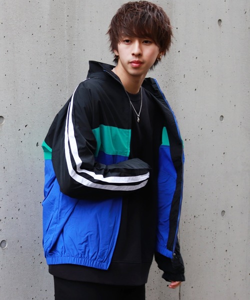 WESTSEA（ウエストシー）の「WEB限定　別注 切替 ナイロン トラックジャケット（ナイロンジャケット・メンズ・ブラック/ネイビー/パープル系その他2/ブルー系その他/ブルー/ブラック系その他/ベージュ/ブルー系その他3/ブルー系その他4/パープル系その他/ブルー系その他2/ベージュ系その他/ブルー系その他5/ブラック系その他2/パープル系その他3/パープル・M/L/XL）」の12枚目の写真