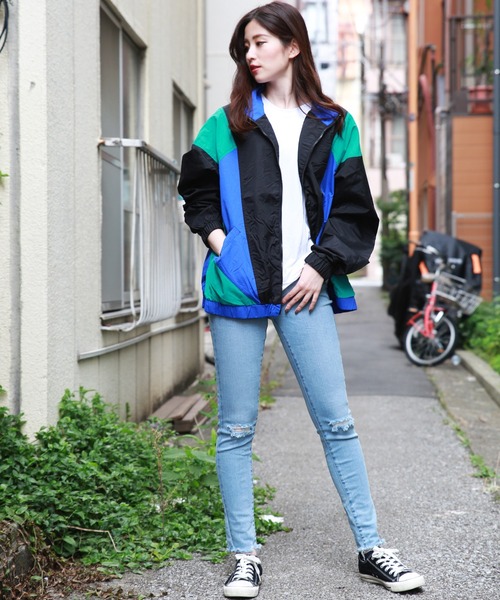 WESTSEA（ウエストシー）の「WEB限定　別注 切替 ナイロン トラックジャケット（ナイロンジャケット・メンズ・ブラック/ネイビー/パープル系その他2/ブルー系その他/ブルー/ブラック系その他/ベージュ/ブルー系その他3/ブルー系その他4/パープル系その他/ブルー系その他2/ベージュ系その他/ブルー系その他5/ブラック系その他2/パープル系その他3/パープル・M/L/XL）」の22枚目の写真