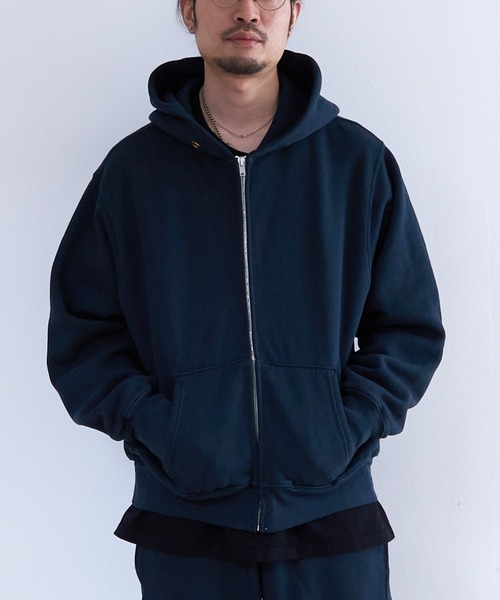 LES TIEN（レスティエン）の「LES TIEN CROPPED ZIP HOODIE (CF-1011)（パーカー・メンズ・ブラック/ネイビー/ヘザーグレー/ブラック系その他/ブラック系その他2・LARGE/MEDIUM）」の4枚目の写真
