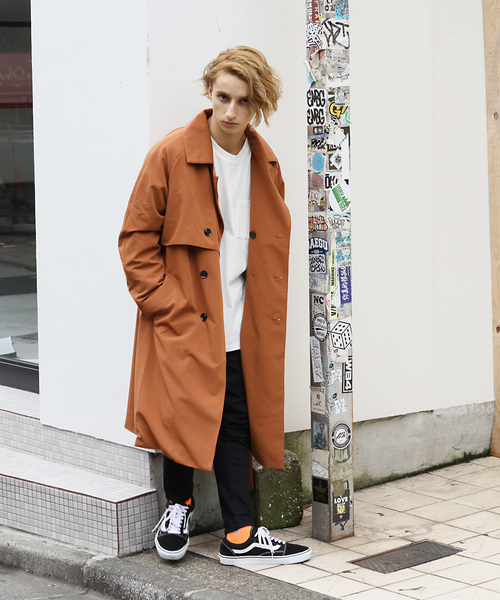 Luv maison（ラブメゾン）の「ルーズフィットトレンチコート/オーバーサイズ コート（トレンチコート・メンズ・キャメル/ブラック・M/L）」の4枚目の写真