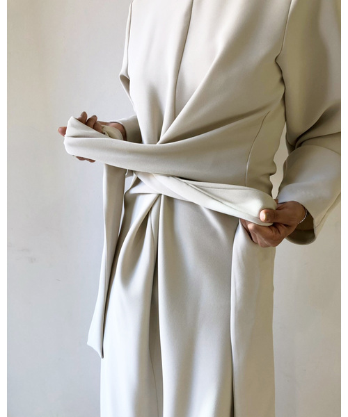 TODAYFUL（トゥデイフル）の「ウエストラップラウンドドレス（ワンピース・レディース・ベージュ/キナリ・36inch/38inch）」の7枚目の写真