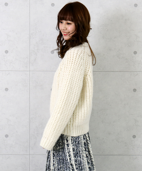 n'ee-ne（ネーネ）の「ビッグシルエットニット（ニット/セーター・レディース・アイボリー/ブラック/モカ/ベージュ/グリーン・FREE）」の8枚目の写真
