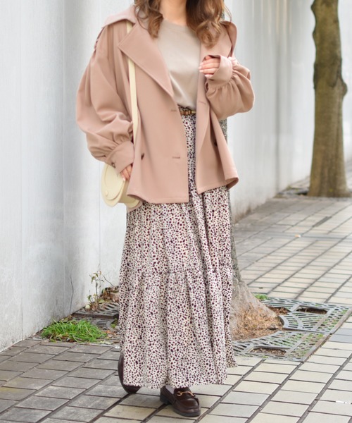 PairPair（ペアペア）の「袖ボリュームゆるショートトレンチ（トレンチコート・レディース・ピンクベージュ/ライトベージュ・FREE）」の7枚目の写真