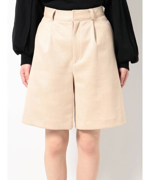 EMODA(エモダ)の「タックウエストハーフパンツ(その他パンツ・レディース・ブラック/ベージュ/グレー/その他・SMALL/MEDIUM)」の13枚目の写真