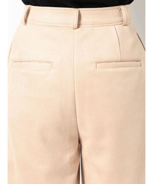 EMODA(エモダ)の「タックウエストハーフパンツ(その他パンツ・レディース・ブラック/ベージュ/グレー/その他・SMALL/MEDIUM)」の21枚目の写真