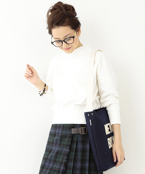 Ray BEAMS（レイビームス）の「Ray BEAMS / スウェット ハイネック プルオーバー（スウェット・レディース・オフホワイト/シルバー/ブラック・ONE SIZE）」の12枚目の写真