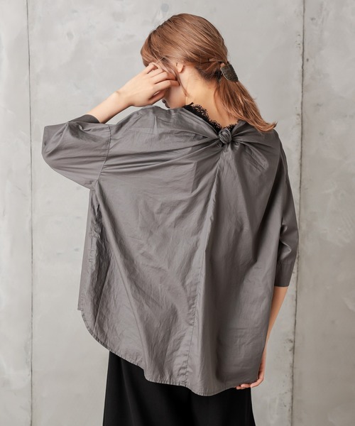 PUAL CE CIN（ピュアルセシン）の「【Du noir】ペーパー加工ブラウス（シャツ/ブラウス・レディース・ブラック/グレー/キャメル・FREE）」の3枚目の写真