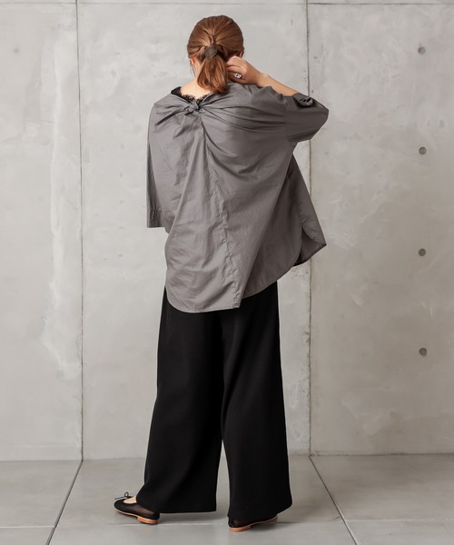 PUAL CE CIN（ピュアルセシン）の「【Du noir】ペーパー加工ブラウス（シャツ/ブラウス・レディース・ブラック/グレー/キャメル・FREE）」の15枚目の写真