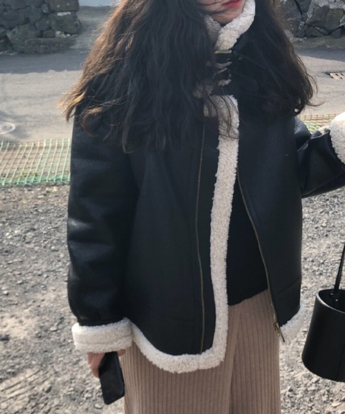 Doula Doula（ドゥーラドゥーラ）の「ボアブルゾンジャケット（ブルゾン・レディース・ブラック/ブラウン/グレイッシュベージュ/キャメル・M/L）」の13枚目の写真