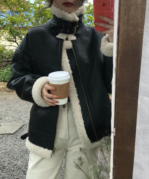 Doula Doula（ドゥーラドゥーラ）の「ボアブルゾンジャケット（ブルゾン・レディース・ブラック/ブラウン/グレイッシュベージュ/キャメル・M/L）」の19枚目の写真