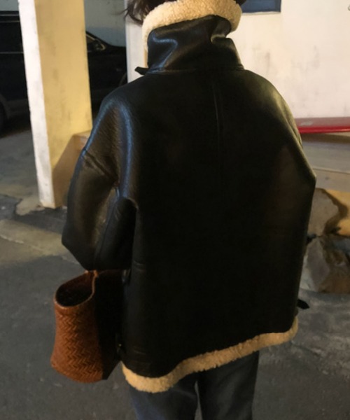 Doula Doula（ドゥーラドゥーラ）の「ボアブルゾンジャケット（ブルゾン・レディース・ブラック/ブラウン/グレイッシュベージュ/キャメル・M/L）」の11枚目の写真