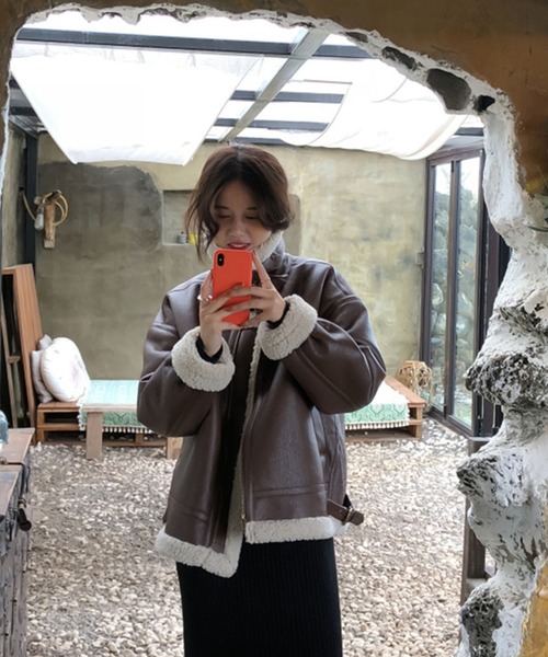 Doula Doula（ドゥーラドゥーラ）の「ボアブルゾンジャケット（ブルゾン・レディース・ブラック/ブラウン/グレイッシュベージュ/キャメル・M/L）」の9枚目の写真