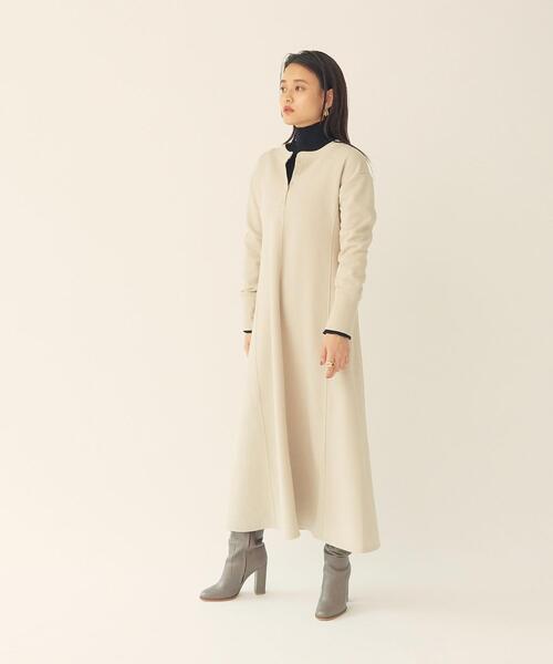 EMMEL REFINES(エメルリファインズ)の「【EMMEL REFINES】EM ROOM 前後2WAY ロングワンピース(ワンピース・レディース・ブラック/ベージュ・FREE)」の4枚目の写真