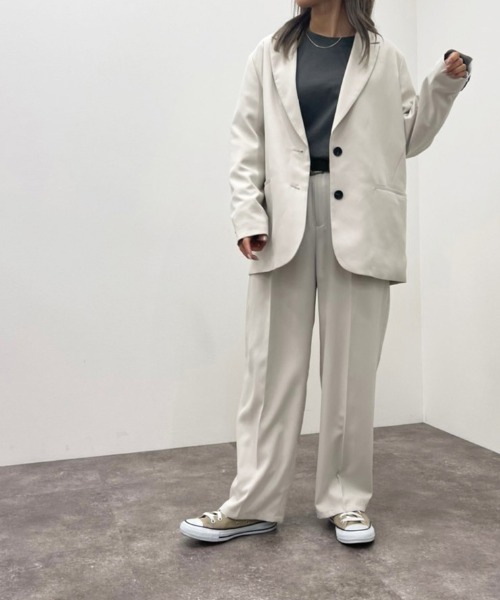 apres jour mignon（アプレジュールミニョン）の「シュエットストレートパンツ【ZOZOTOWN限定アイテム】（その他パンツ・レディース・ダークブラウン/アイボリー/ダークグリーン/ブルー系その他/ブラック/パープル/オレンジ・SMALL/X-LARGE/MEDIUM）」の12枚目の写真