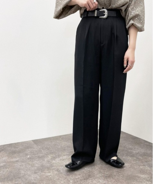 apres jour mignon（アプレジュールミニョン）の「シュエットストレートパンツ【ZOZOTOWN限定アイテム】（その他パンツ・レディース・ダークブラウン/アイボリー/ダークグリーン/ブルー系その他/ブラック/パープル/オレンジ・SMALL/X-LARGE/MEDIUM）」の18枚目の写真