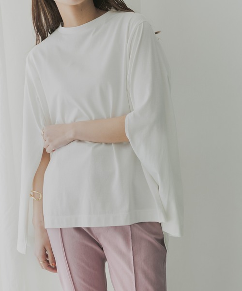 KBF+(ケービーエフプラス)の「KBF+ 袖スリットプルオーバー(Tシャツ/カットソー・レディース・チャコールグレー/オフホワイト/ライトカーキ・ONE)」の20枚目の写真