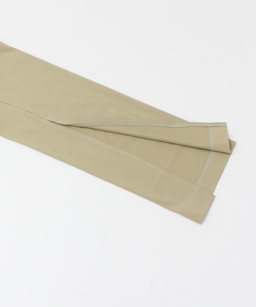 KBF+(ケービーエフプラス)の「KBF+ 袖スリットプルオーバー(Tシャツ/カットソー・レディース・チャコールグレー/オフホワイト/ライトカーキ・ONE)」の5枚目の写真