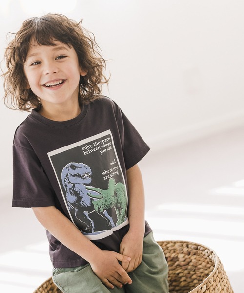 GLOBAL WORK（グローバルワーク）の「【キッズ】吸水速乾グラフィックT半袖/933562（Tシャツ/カットソー・キッズ・ホワイト系その他3/チャコールグレー/ホワイト/ホワイト系その他2/ブラック/ダークグレー/アイボリー/グレー/その他1/その他/オレンジ/その他2/グレー系その他6/ライトイエロー/ミント/ライトパープル/オフホワイト/ダークブラウン・110cm/120cm/130cm/150cm/160cm/100cm/140cm）」の7枚目の写真