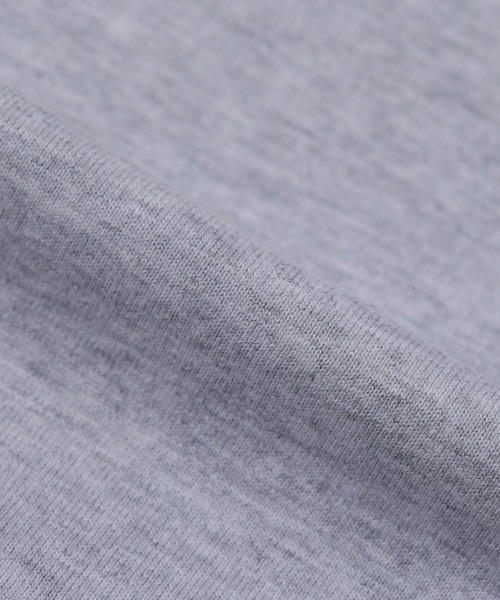 HANES(ヘインズ)の「【Hanes/ヘインズ】メンズ 【2枚組】ビーフィーロングスリーブTシャツ(Tシャツ/カットソー・メンズ・ブラック/ヘザーグレー/ホワイト/ネイビー/ダークグレー・MEDIUM/X-SMALL/LARGE/X-LARGE/SMALL)」の19枚目の写真
