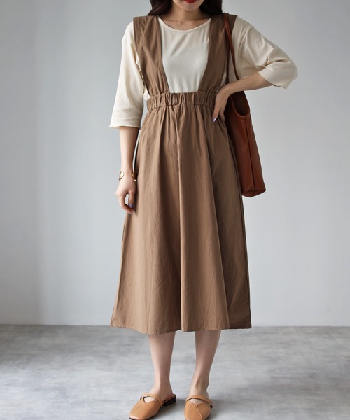 4youstory(フォーユーストーリー)の「ジャンパースカート(ジャンパースカート・レディース・ブラック/ベージュ・FREE)」の1枚目の写真