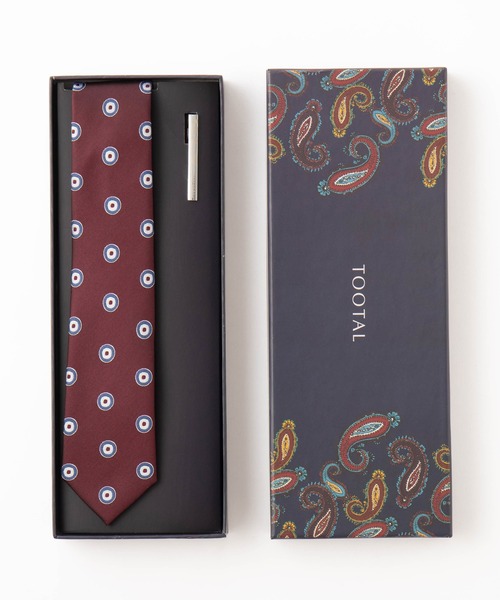 Tootal（トゥータル）の「老舗イギリスブランド Tootal ネクタイ＋ピン ギフトセット（ネクタイ・メンズ・カーキ/シルバー/ブラック/ネイビー/ブラック×ホワイト/ブラック系その他/グリーン系その他/ブルー系その他/ブルー系その他2/ネイビー系/ネイビー系1/ネイビー系2/レッド系3/レッド系その他2/ブラウン系その他/レッド系その他/ボルドー/カーキ系/カーキ系1/ネイビー系3/シルバー系その他/ゴールド系その他/シルバー系その他2/ライトブルー/ダークネイビー/グリーン系その他2/ネイビー系4・FREE）」の22枚目の写真