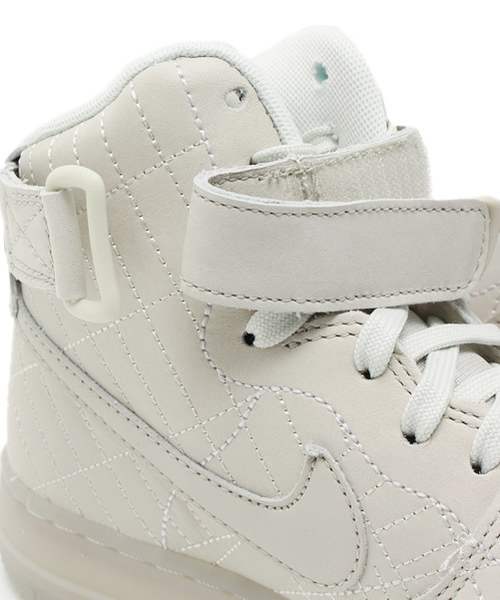 NIKE（ナイキ）の「ウィメンズ ナイキ シティパック エア