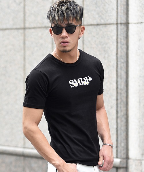 SOMEDIFF(サムディフ)の「【SOMEDIFF】フラワー刺繍ロゴTシャツ 半袖Tシャツ(Tシャツ/カットソー・メンズ・ブラック/ホワイト・L/XXL/M/XL)」の7枚目の写真