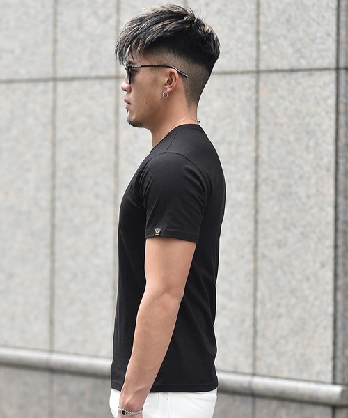 SOMEDIFF(サムディフ)の「【SOMEDIFF】フラワー刺繍ロゴTシャツ 半袖Tシャツ(Tシャツ/カットソー・メンズ・ブラック/ホワイト・L/XXL/M/XL)」の11枚目の写真