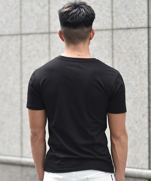 SOMEDIFF(サムディフ)の「【SOMEDIFF】フラワー刺繍ロゴTシャツ 半袖Tシャツ(Tシャツ/カットソー・メンズ・ブラック/ホワイト・L/XXL/M/XL)」の12枚目の写真