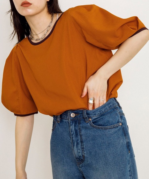 w closet（ダブルクローゼット）の「配色パイピングブラウス（シャツ/ブラウス・レディース・ブラック/オレンジ/アイボリー/スモーキーグリーン系・FREE）」の4枚目の写真