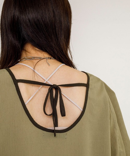 w closet（ダブルクローゼット）の「配色パイピングブラウス（シャツ/ブラウス・レディース・ブラック/オレンジ/アイボリー/スモーキーグリーン系・FREE）」の16枚目の写真