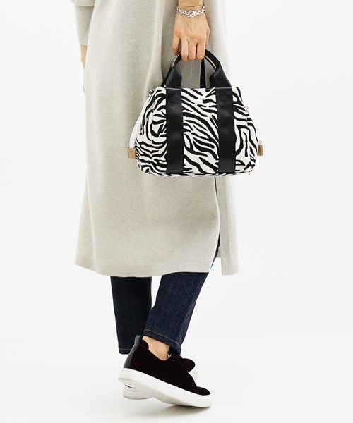 SAC（サック）の「口枠型ポリエステル素材プリントハンドバッグ  Happy&Sac（ハンドバッグ・レディース・ホワイト系その他/ネイビー/ワイン/レオパード・FREE）」の8枚目の写真