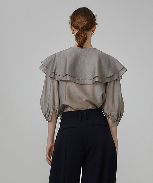 UNSPOKEN(アンスポクン)の「【UNSPOKEN】Double flare collar blouse UQ21S058(シャツ/ブラウス・レディース・ライトグレー・S/M)」の10枚目の写真