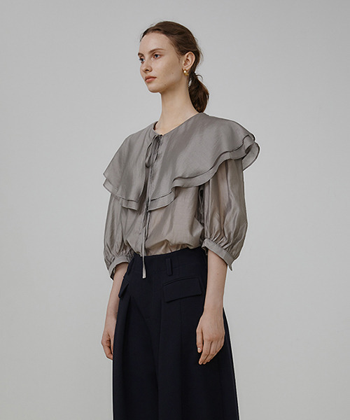 UNSPOKEN(アンスポクン)の「【UNSPOKEN】Double flare collar blouse UQ21S058(シャツ/ブラウス・レディース・ライトグレー・S/M)」の12枚目の写真