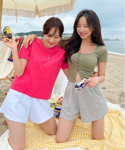 chuu（チュー）の「CHUU トレーニングショートパンツ（スウェットパンツ・レディース・ホワイト/グレー/ブラウン/カーキ/ブルー/パープル・FREE）」の22枚目の写真