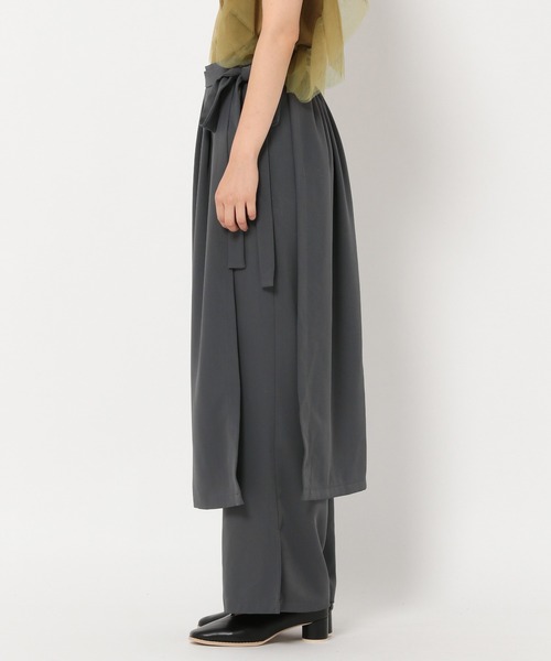 mysty woman（ミスティウーマン）の「ストレートラップパンツ 218897（スラックス・レディース・ブラウン/アイボリー/チャコール・FREE）」の17枚目の写真