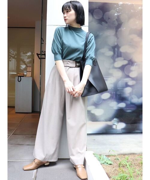 MURUA（ムルーア）の「ハーフスリーブニットトップス（ニット/セーター・レディース・ブラック/グリーン/アイボリー/モカ・FREE）」の15枚目の写真