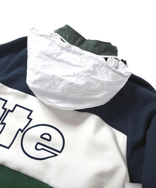Lafayette（ラファイエット）の「LFYT ラファイエット [Lafayette] - アウトライン ロゴ クラシック ハーフジップ アノラック スウェット スウェットシャツ [OUTLINE Lafayette LOGO CLASSIC SWEAT ANORAK]（スウェット・メンズ・ブラック/レッド/グリーン・L/XL/XXL/M/S）」の17枚目の写真