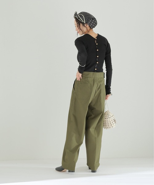 HEAR MY NAME（ヒアマイネーム）の「【HEAR MY NAME/ヒアマイネーム】タックパンツ（カーゴパンツ・レディース・ブラック/カーキ・2/1）」の6枚目の写真