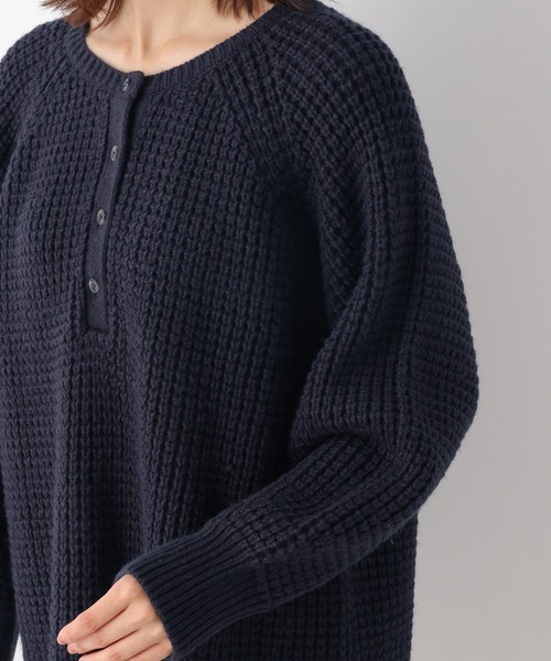 LEPSIM（レプシィム）の「5ゲージ前後着ニットプルオーバー　229722（ニット/セーター・レディース・ベージュ/ネイビー/サーモンピンク・FREE）」の12枚目の写真