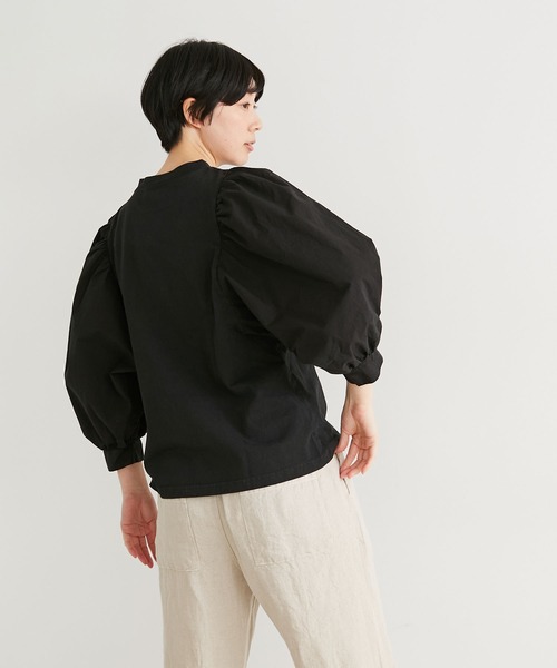 note et silence (ノートエシロンス)の「▲【 AMB100貨 】USAコットン ギャザースリーブプルオーバー(Tシャツ/カットソー・レディース・ホワイト/チャコールグレー/ブラック/ネイビー/ナチュラル・FREE)」の14枚目の写真
