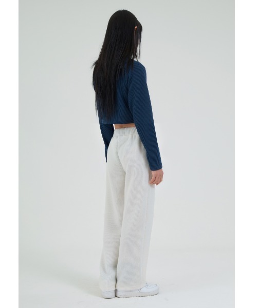 ACOVER(オコボ)の「A'GEM/9 × .kom『ACOVER/オコボ』CROPFIT TURTLE NECK LONG SLEEVE KNIT/クロップド丈 タートルネックニットセーター(ニット/セーター・レディース・アイボリー/チャコールグレー/ブラック/ネイビー・FREE)」の19枚目の写真