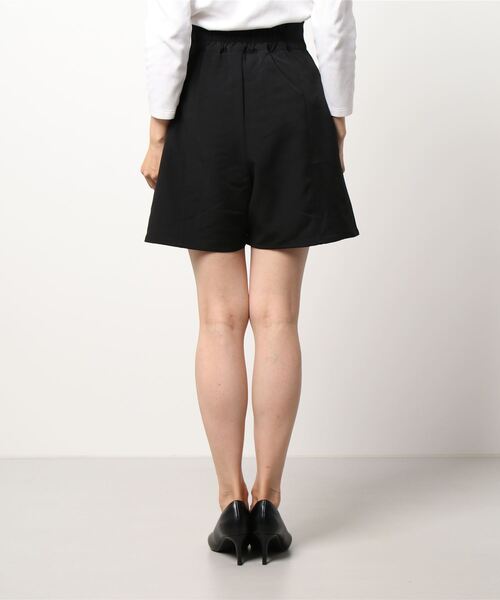 KOBE LETTUCE(コウベレタス)の「ハイウエストショートパンツ(その他パンツ・レディース・モカ/ブラック/グレイッシュベージュ・FREE)」の5枚目の写真