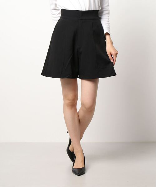 KOBE LETTUCE(コウベレタス)の「ハイウエストショートパンツ(その他パンツ・レディース・モカ/ブラック/グレイッシュベージュ・FREE)」の13枚目の写真