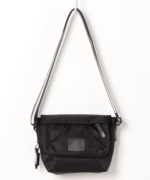 Manhattan Portage BLACK LABEL（マンハッタンポーテージ　ブラックレーベル）の「IRVING MESSENGER BAG（メッセンジャーバッグ・メンズ・オリーブ/ブラック/ダークネイビー・X-SMALL）」の18枚目の写真
