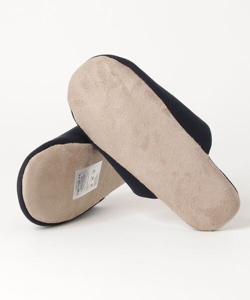 Carhartt WIP(カーハートダブリューアイピー)の「SCRIPT EMBROIDERY SLIPPERS(サンダル・メンズ・ダークネイビー/カモフラージュ・LARGE/MEDIUM)」の4枚目の写真