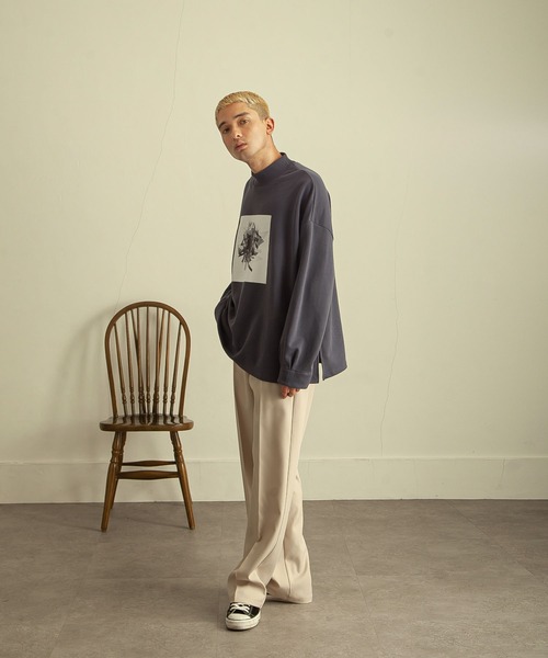 NILWAY（ニルウェイ）の「モードグラフィックオーバーサイズハイネックスウェット（スウェット・メンズ・ライトグレー系/ライトグレー系1/グレー系/グレー系1/ブルー系/ブルー系1・MEDIUM/LARGE）」の18枚目の写真